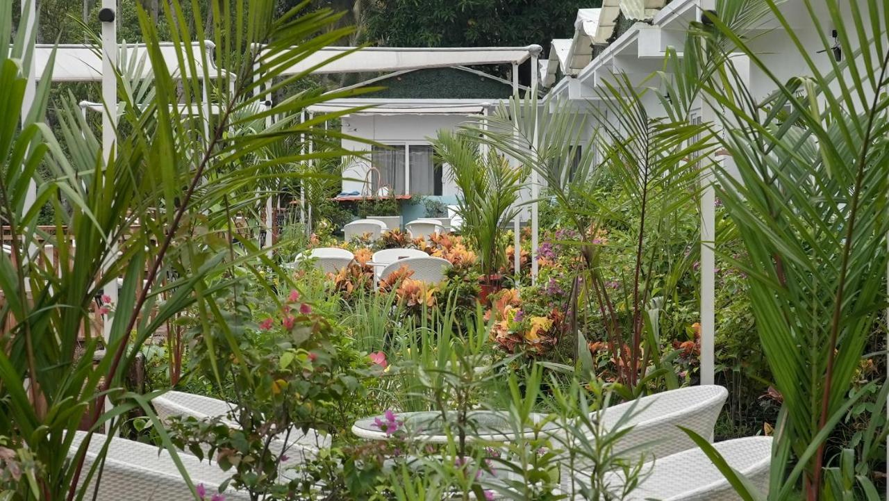 Whiteflower Resort Морджим Экстерьер фото